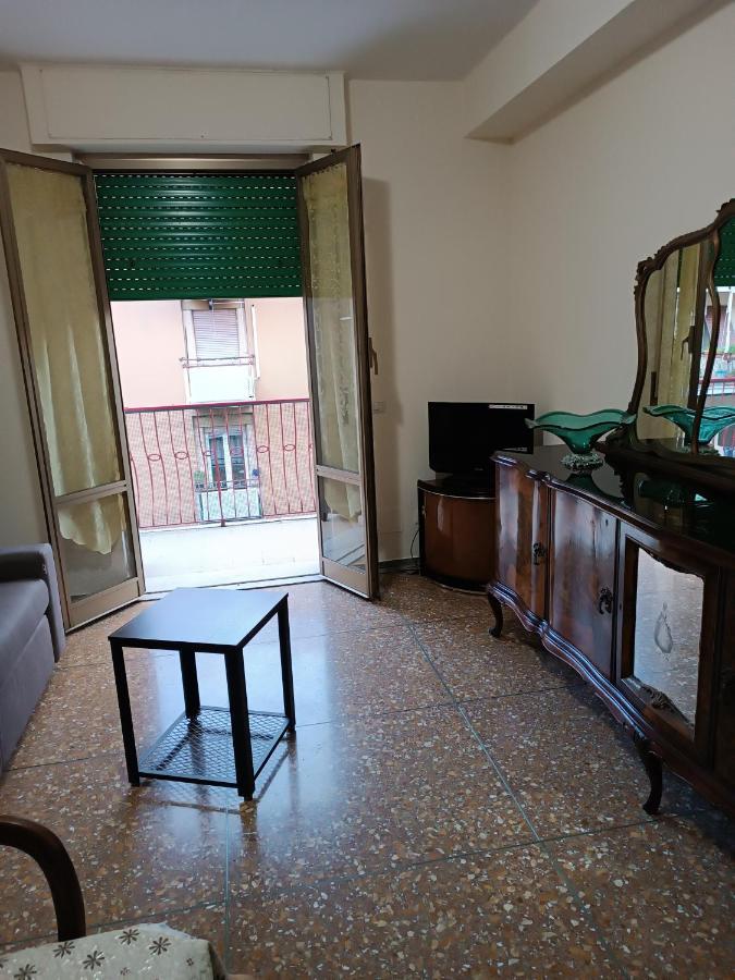 Hortis Apartment, 5 Persone, 2 Camere, Balcone, Metro C E Tram Per Il Centro Rome Luaran gambar