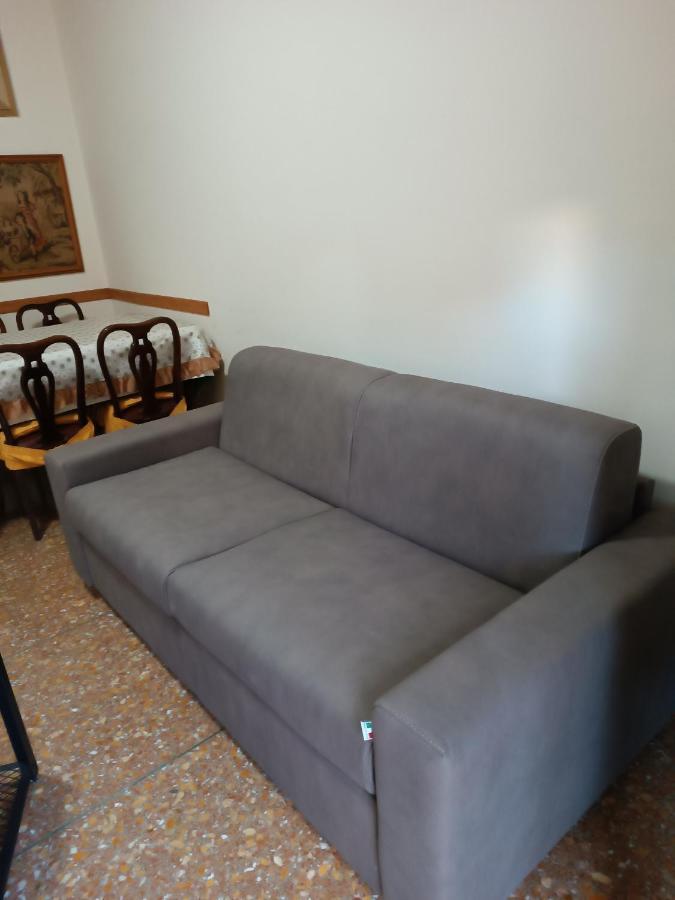 Hortis Apartment, 5 Persone, 2 Camere, Balcone, Metro C E Tram Per Il Centro Rome Luaran gambar