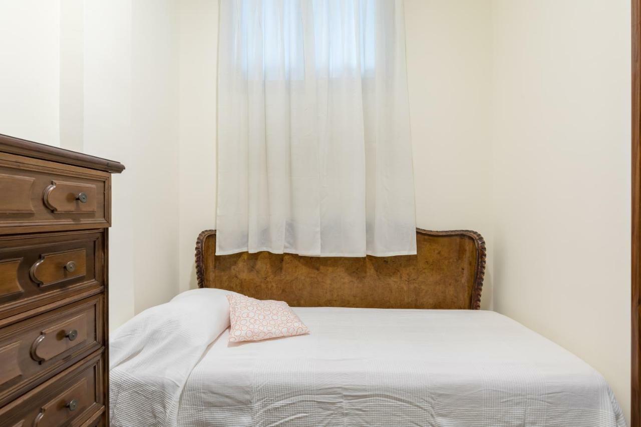 Hortis Apartment, 5 Persone, 2 Camere, Balcone, Metro C E Tram Per Il Centro Rome Luaran gambar