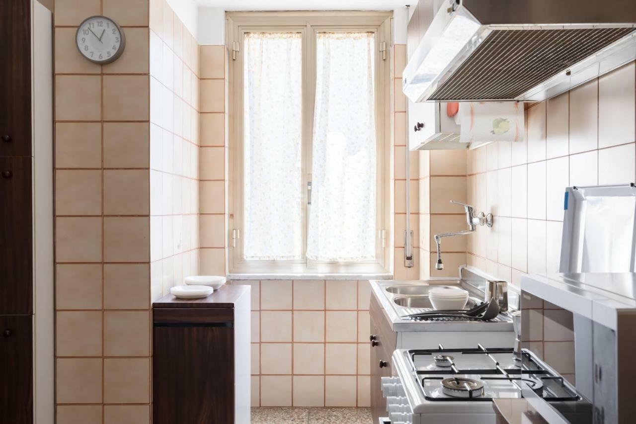 Hortis Apartment, 5 Persone, 2 Camere, Balcone, Metro C E Tram Per Il Centro Rome Luaran gambar